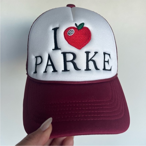 Parke I Heart PARKE Trucker Hat Rare NEW WITHOUT TAGS - Picture 1 of 2
